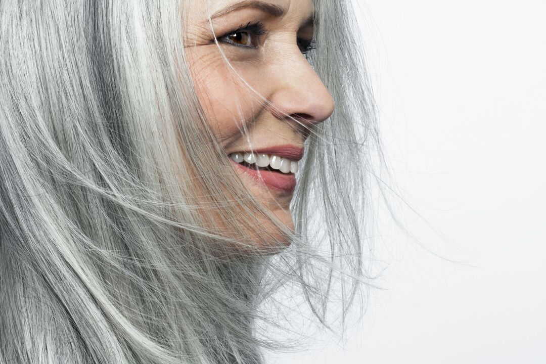 Gray hair and elimination of sowing with a spray zxcvbnmqwort